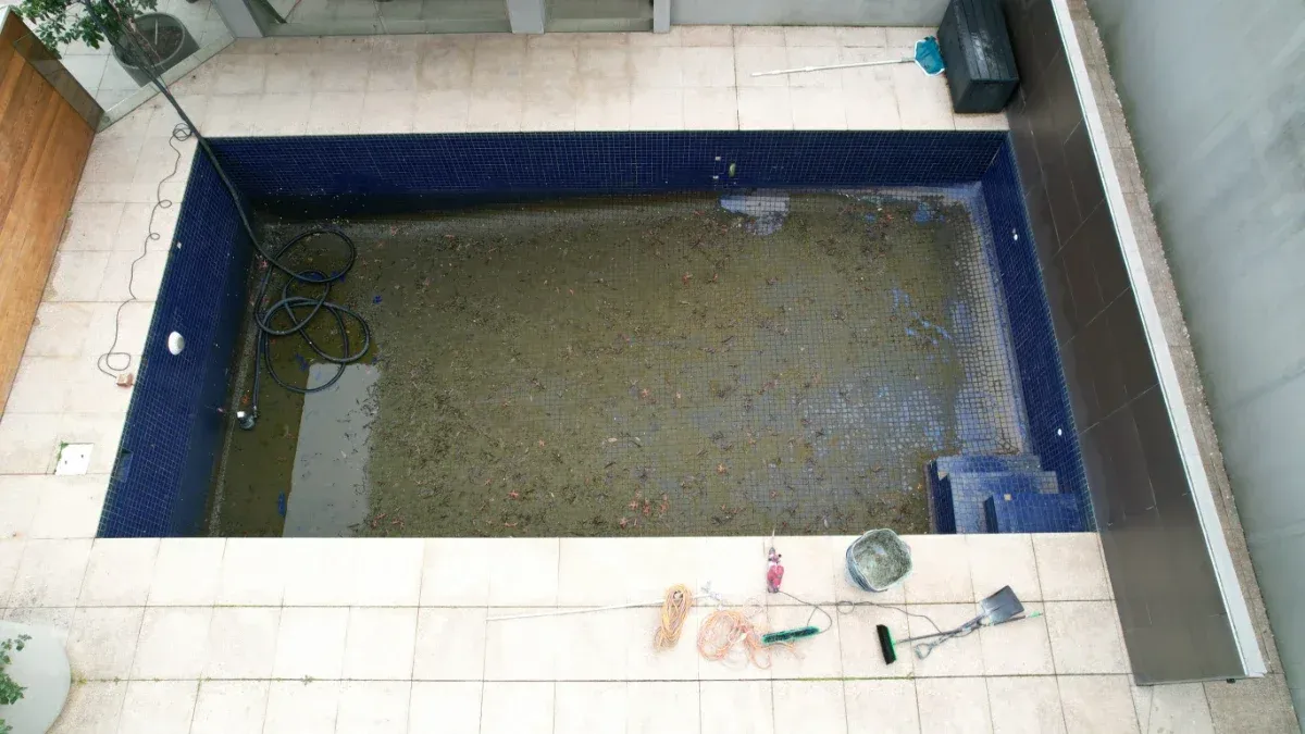 Old rectangle Pool